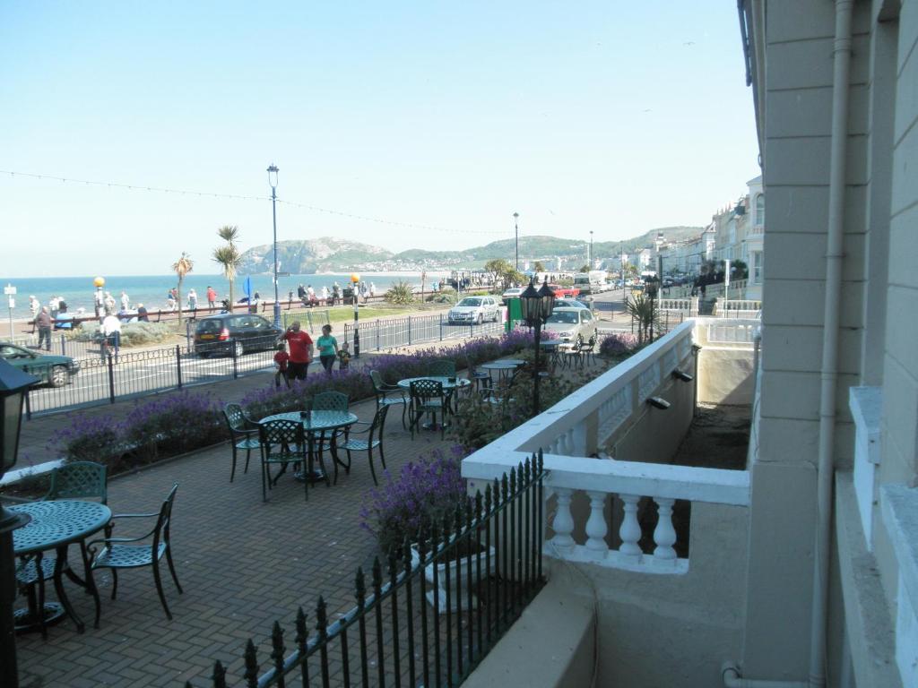 Queens Hotel Llandudno Eksteriør bilde